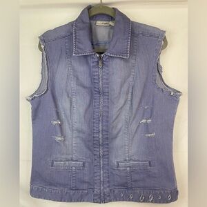 Chicos Platinum distressed vest, a purple/blue color. Casual/cute/feminine!